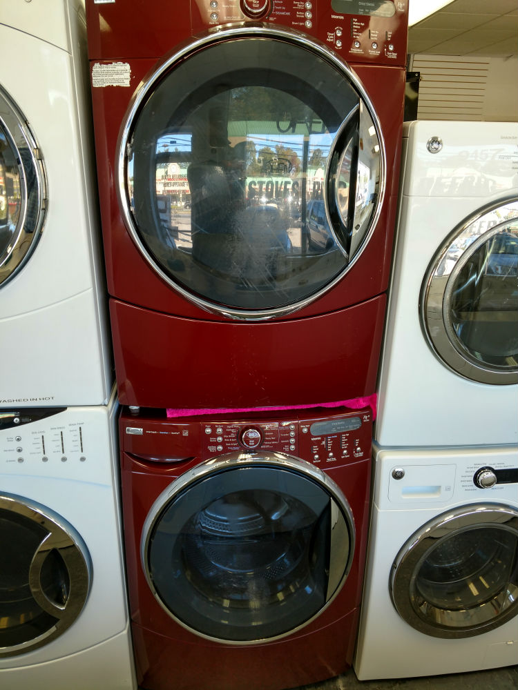 Color washer dryer